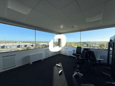 A louer Bureaux 250m² Saint ouen l'aumone