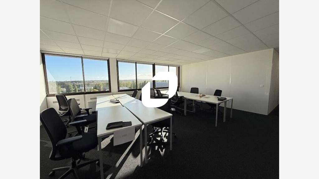 A louer Bureaux 70m² Saint ouen l'aumone