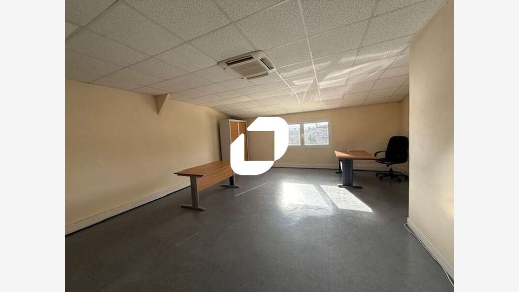 A louer Bureaux 56m² Saint ouen l'aumone