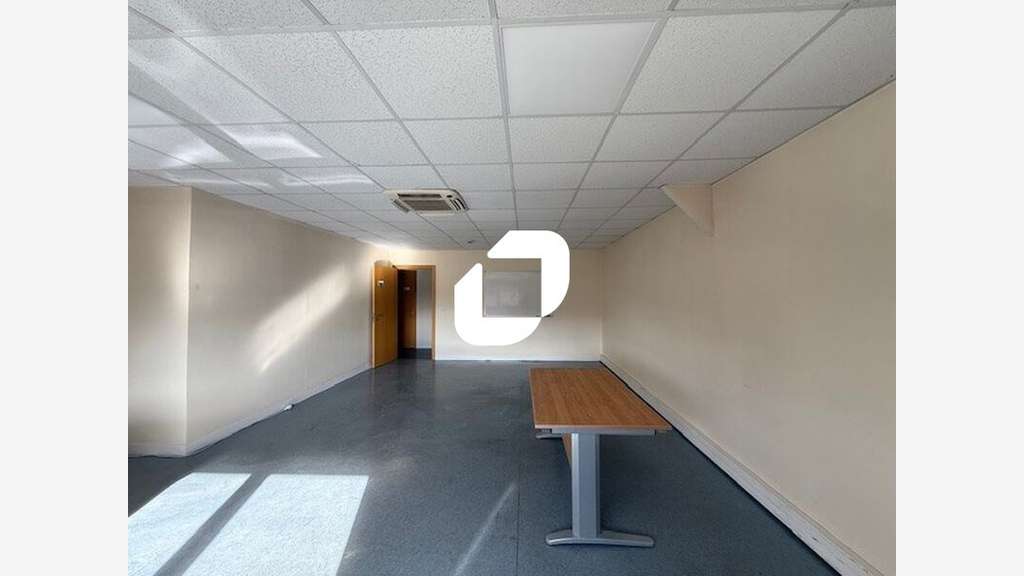 A louer Bureaux 56m² Saint ouen l'aumone