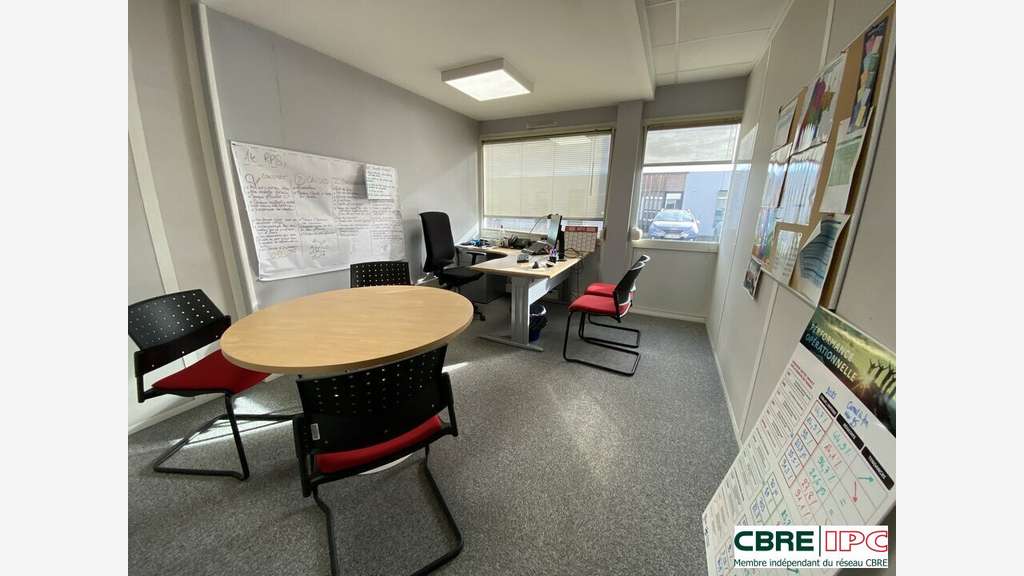 Location bureau de 752m² St Paul les Dax Christus