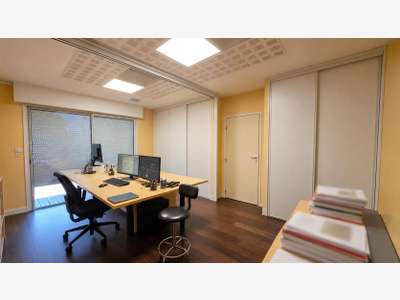 Loue local professionnel 100m² à St-Paul-lès-Dax