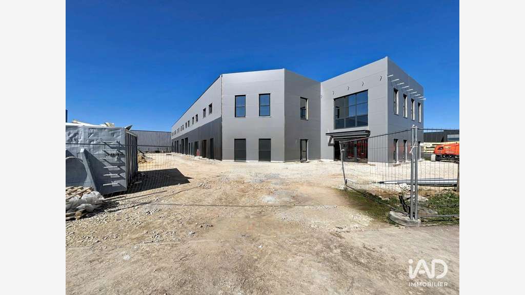 A louer bureau de 26m² à Saint-Pierre-du-Perray