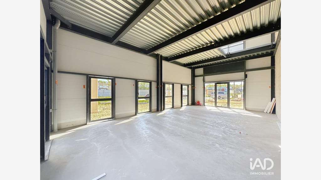 A louer bureau de 110m² à Saint-Pierre-du-Perray