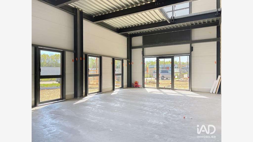 A louer bureau de 110m² à Saint-Pierre-du-Perray