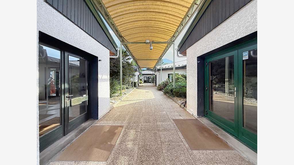 Local 30m² à louer à Saint-Pierre-en-Faucigny