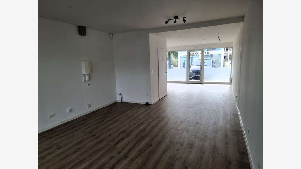 A louer local commercial 48m² St-Pierre d'Oléron
