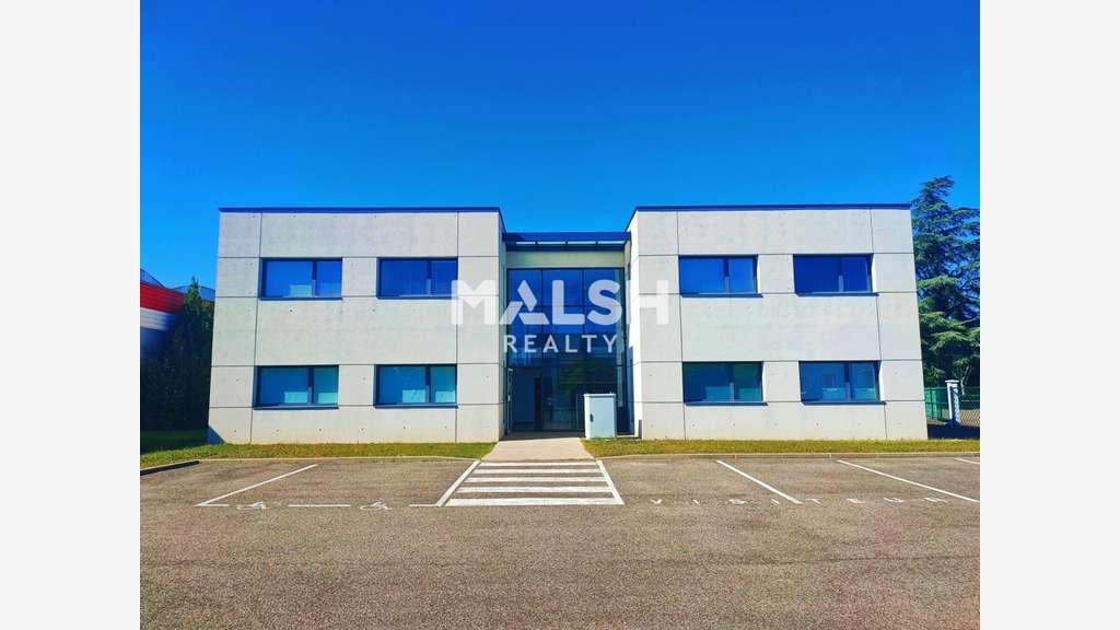 A louer bureaux 380m² divisibles à Saint Priest