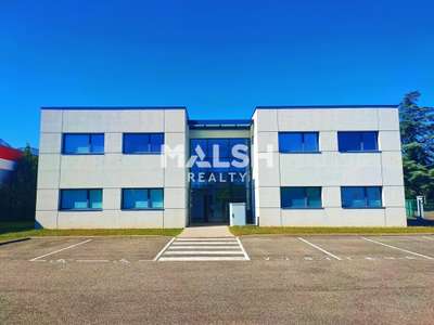 A louer bureaux 380m² divisibles à Saint Priest
