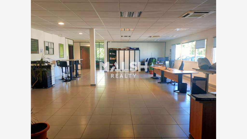 A louer bureaux 380m² divisibles à Saint Priest