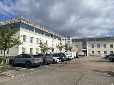 Bureaux à louer 456m² divisibles à Saint Priest