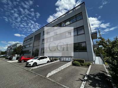 A louer bureaux 831m² St-Priest parc Technologique