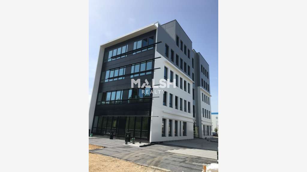 Bureaux à partir de 166m² à louer à Saint-Priest