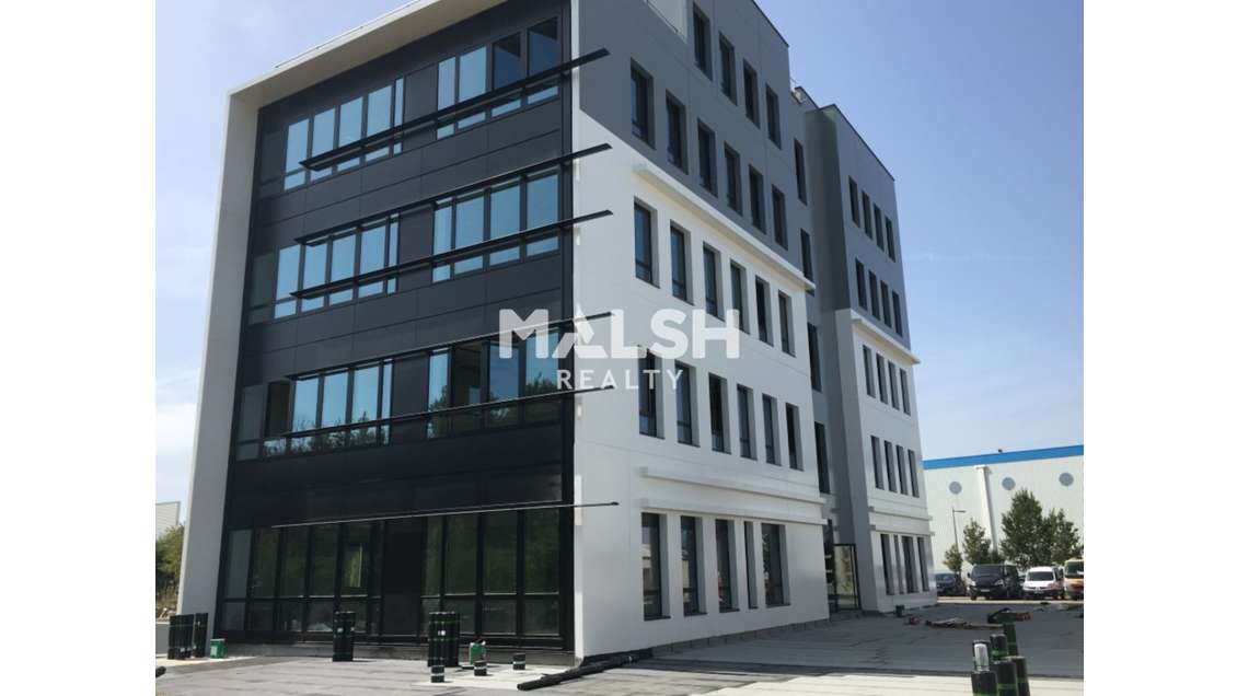 Bureaux à partir de 166m² à louer à Saint-Priest