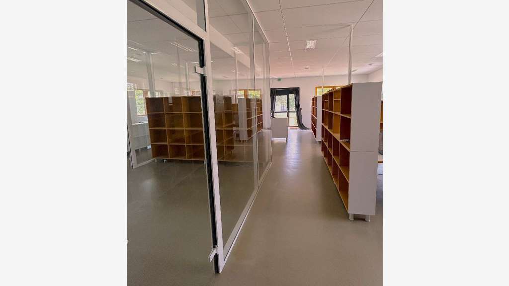 A louer bureaux lumineux espaces partagés
