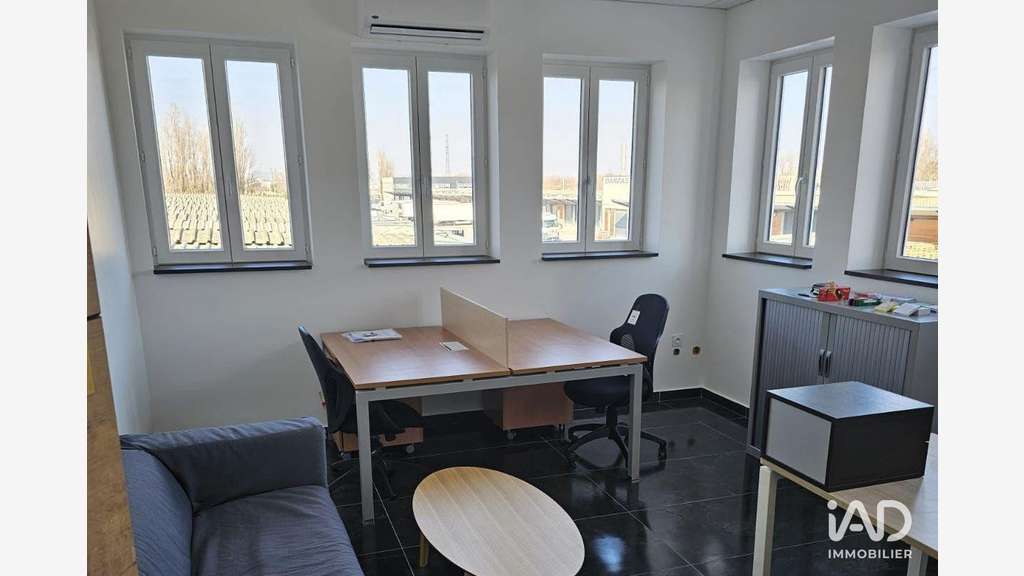 Bureau à Saint-Priest