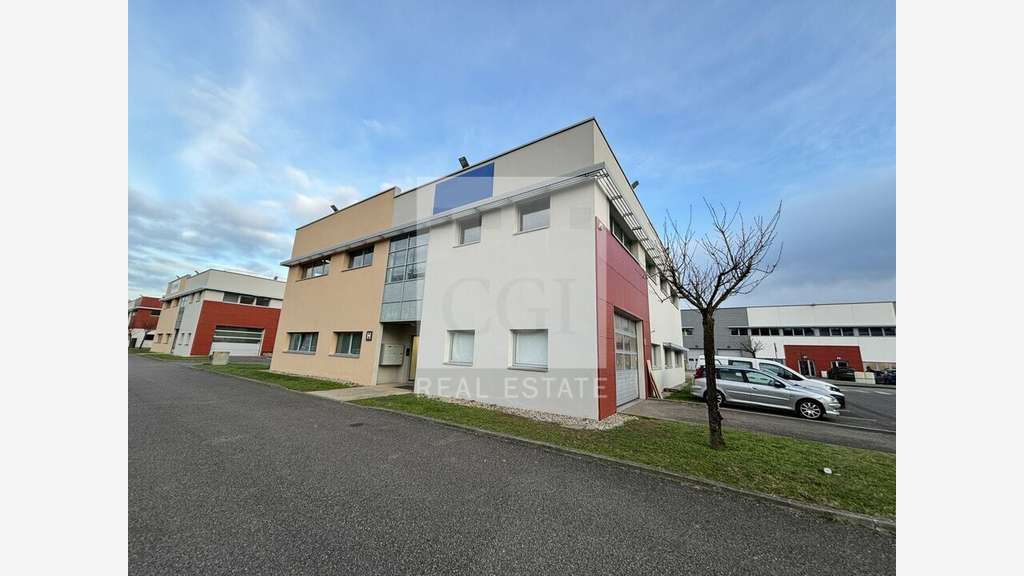 Bureaux à partir de 69m² à louer à Saint Priest