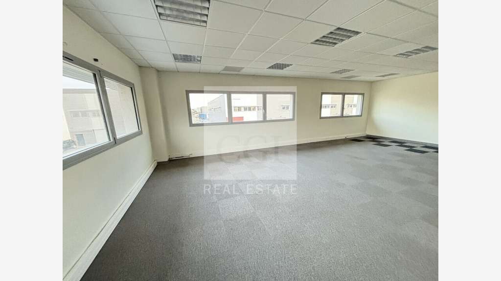 Bureaux à partir de 69m² à louer à Saint Priest