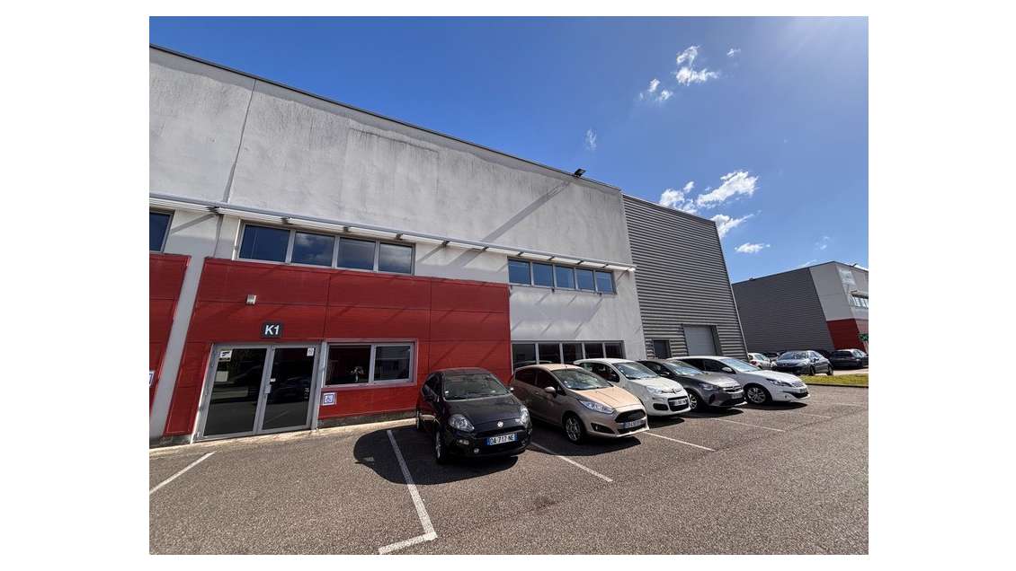 Locaux à louer à Saint-Priest Veellage Parilly