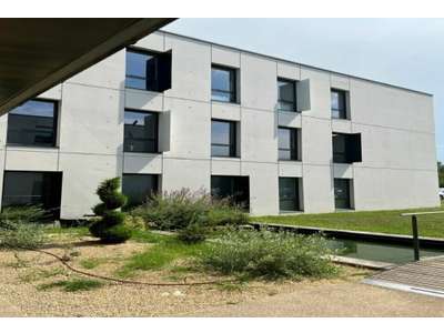 Location Bureaux à Saint-Priest