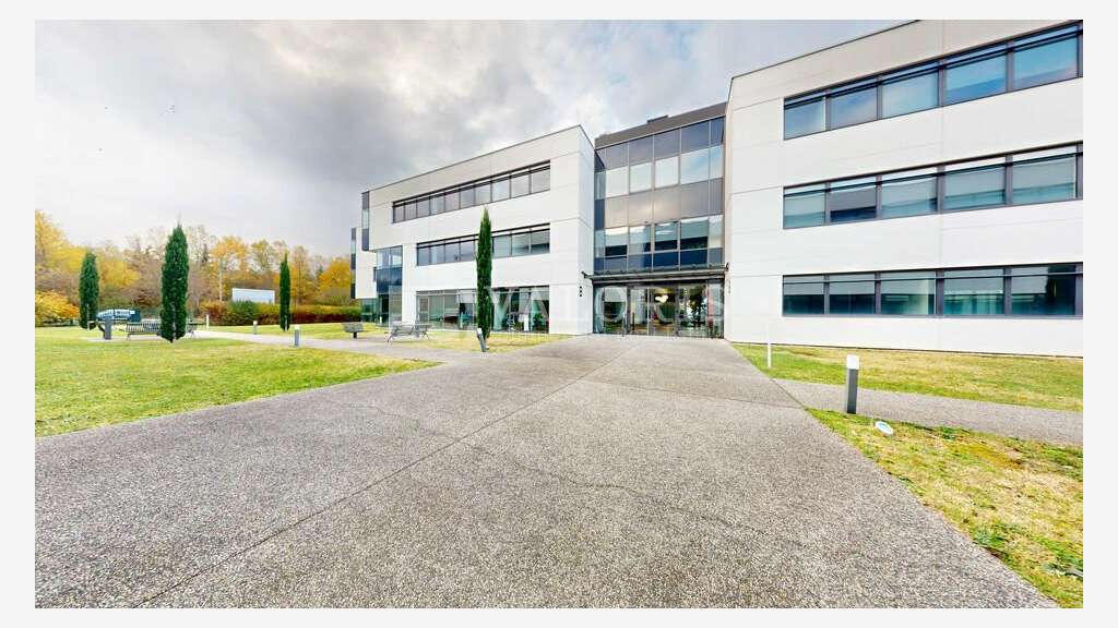 Bureaux divisibles de 1374m² à louer Saint Priest