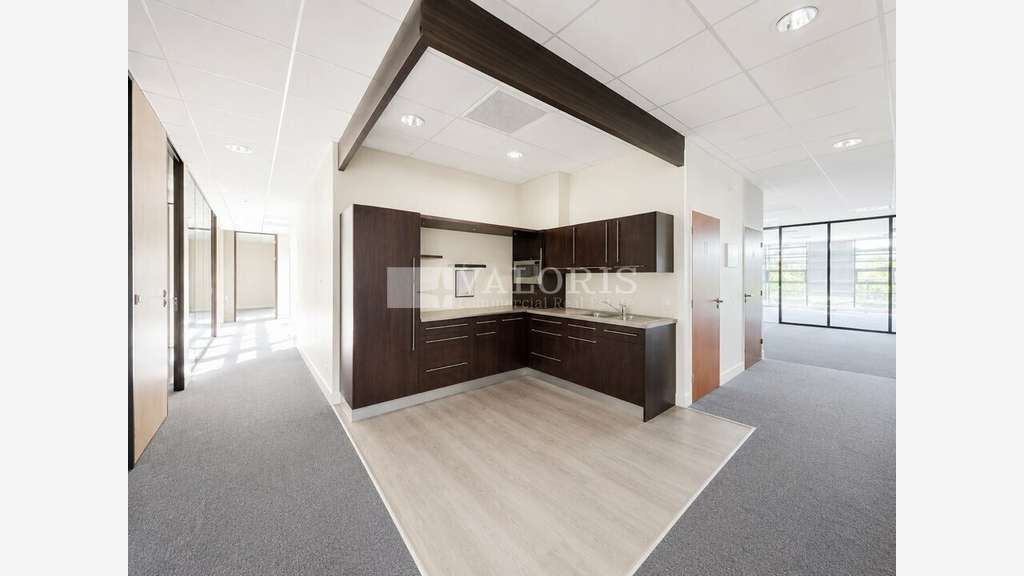 Bureaux dès 180m² à louer St Priest  Ilena Park