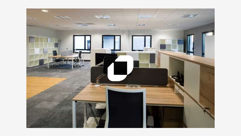 A louer Bureaux 1065m² Saint priest
