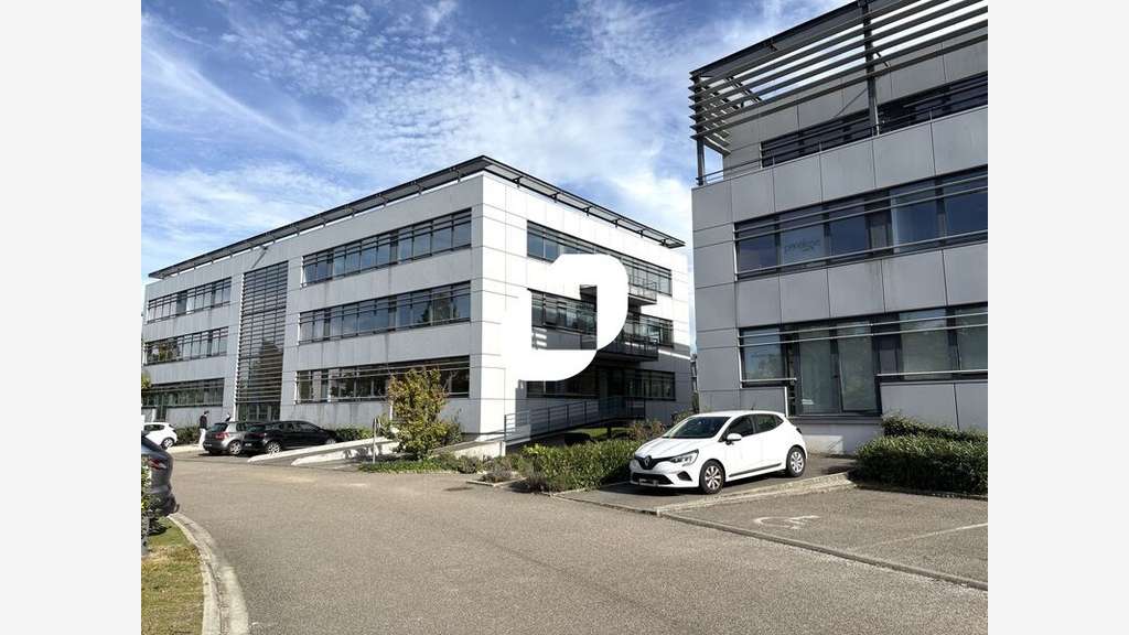 A louer Bureaux 2429m² Saint priest