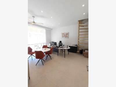 A louer bureaux modernes 96m² centre Saint-Raphaël
