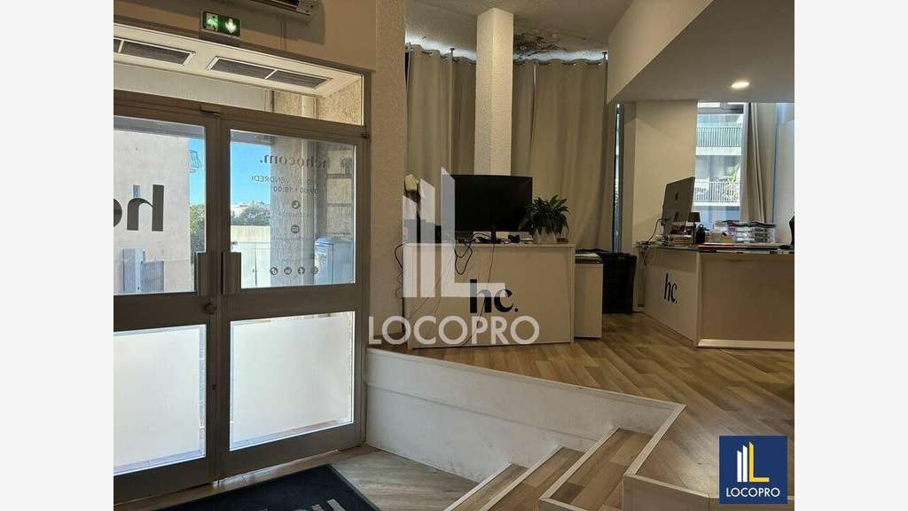 A louer bureaux 200m² bien situés à Saint-Raphaël