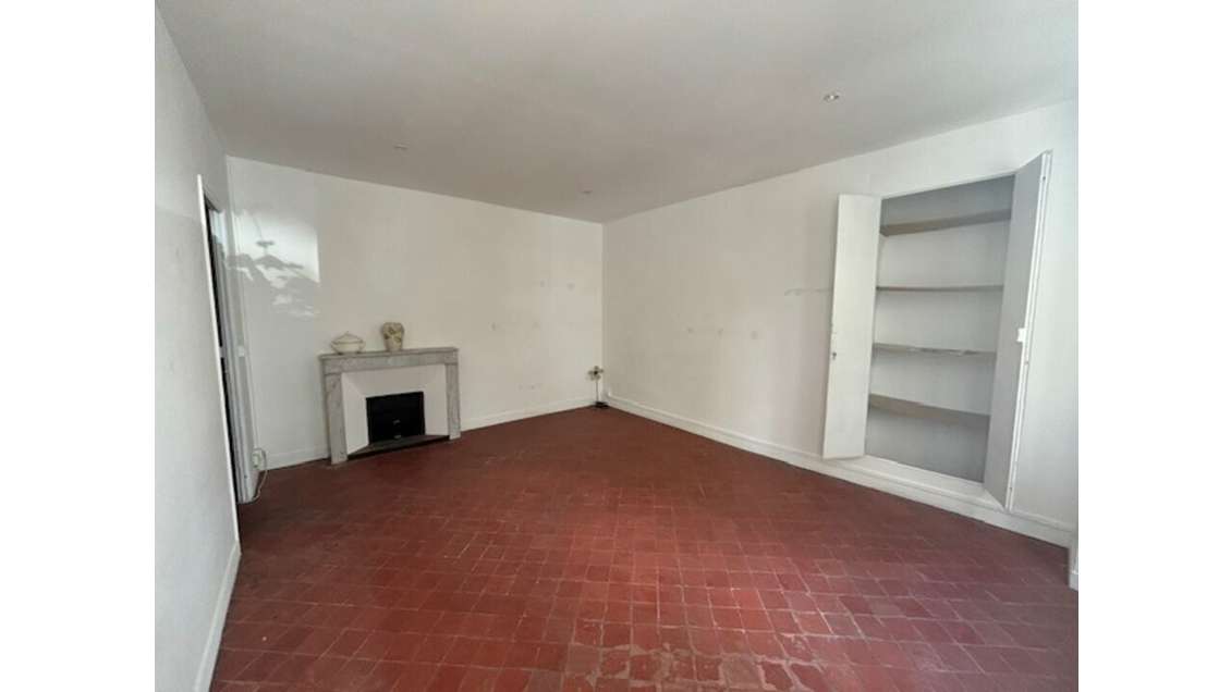 A louer bureau 25m² R+1 à Saint-Rémy-de-Provence