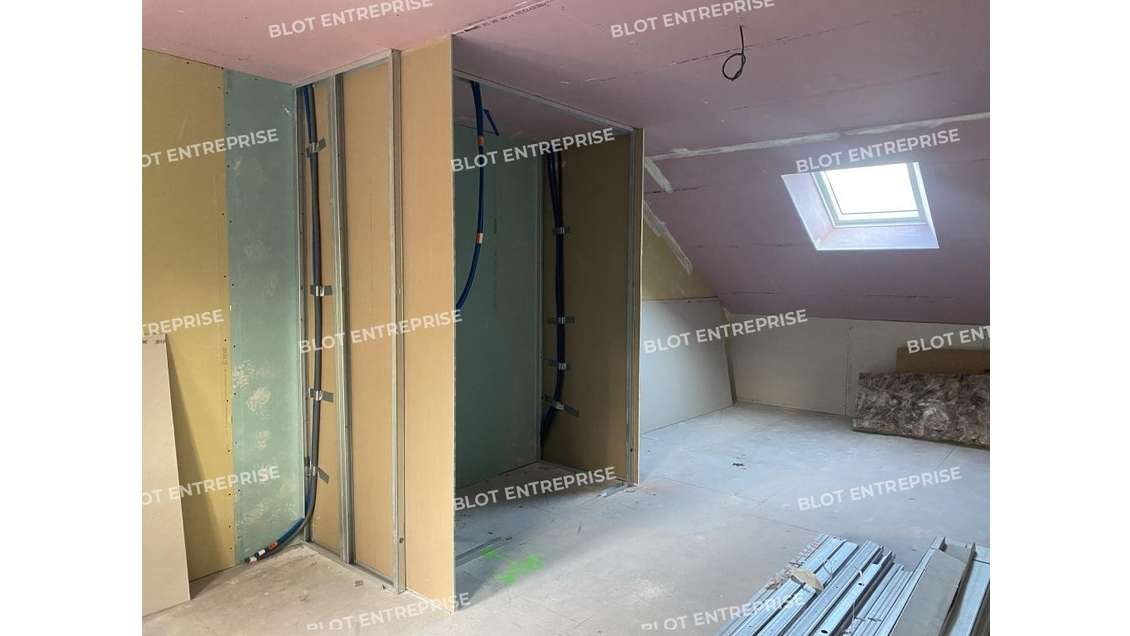 A louer bureaux 30m² ZA Saint-Samson-sur-Rance