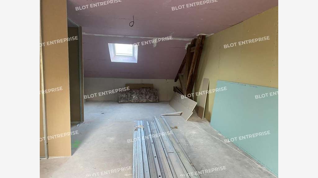 A louer bureaux 30m² ZA Saint-Samson-sur-Rance