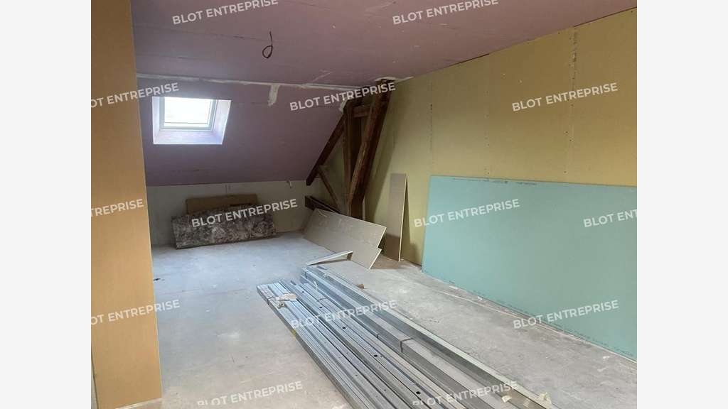 A louer bureaux 30m² ZA Saint-Samson-sur-Rance