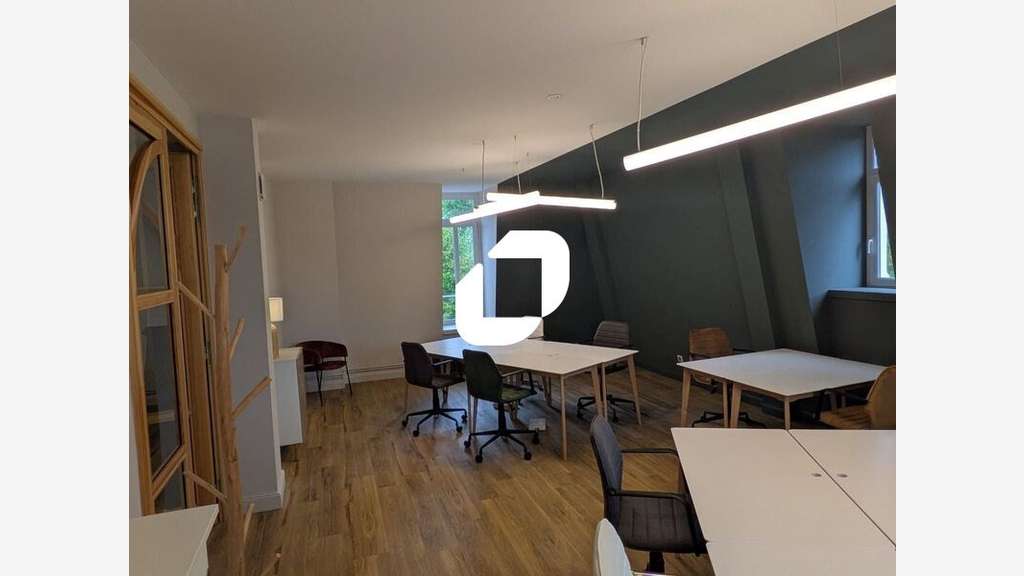 A louer Bureaux 288m² Saint saulve