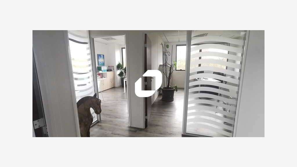 A louer Bureaux 632m² Saint thibault des vignes