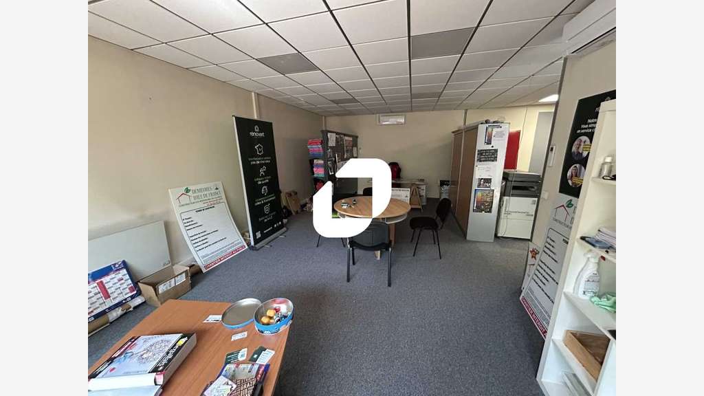 A louer Bureaux 122m² Saint thibault des vignes