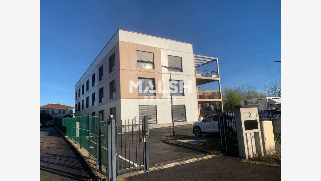 Bureaux à louer 1299m² à Sainte-Foy-lès-Lyon