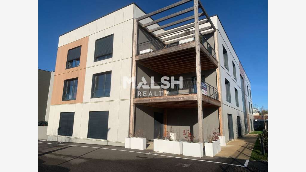 Bureaux à louer 1299m² à Sainte-Foy-lès-Lyon