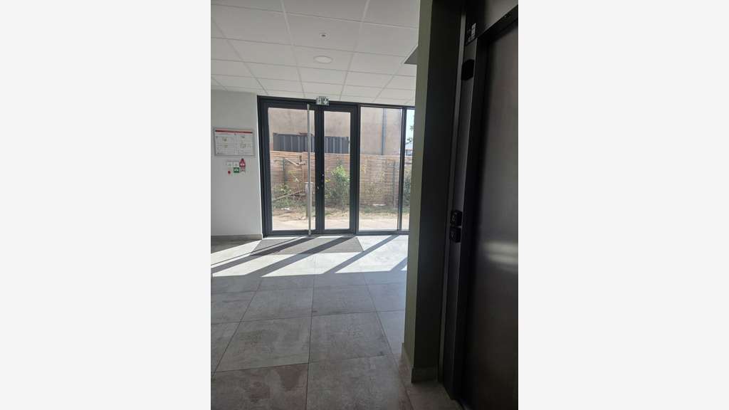 SAINTE-FOY-LÈS-LYON - BUREAUX à louer