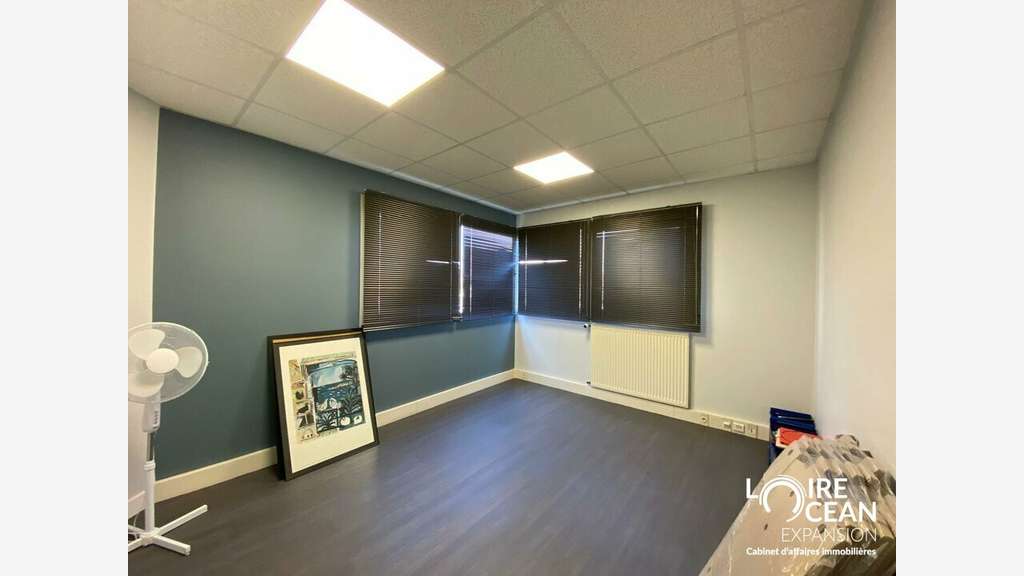 A louer bureaux de 312m² à Sainte-Luce-sur-Loire
