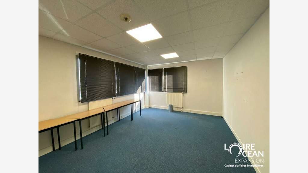 A louer bureaux de 312m² à Sainte-Luce-sur-Loire