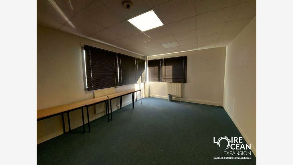 A louer bureaux de 312m² à Sainte-Luce-sur-Loire