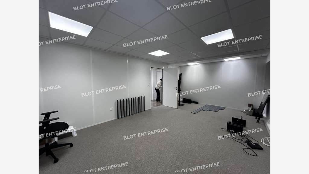 A louer bureaux 83m² à Sainte-Luce-sur-Loire