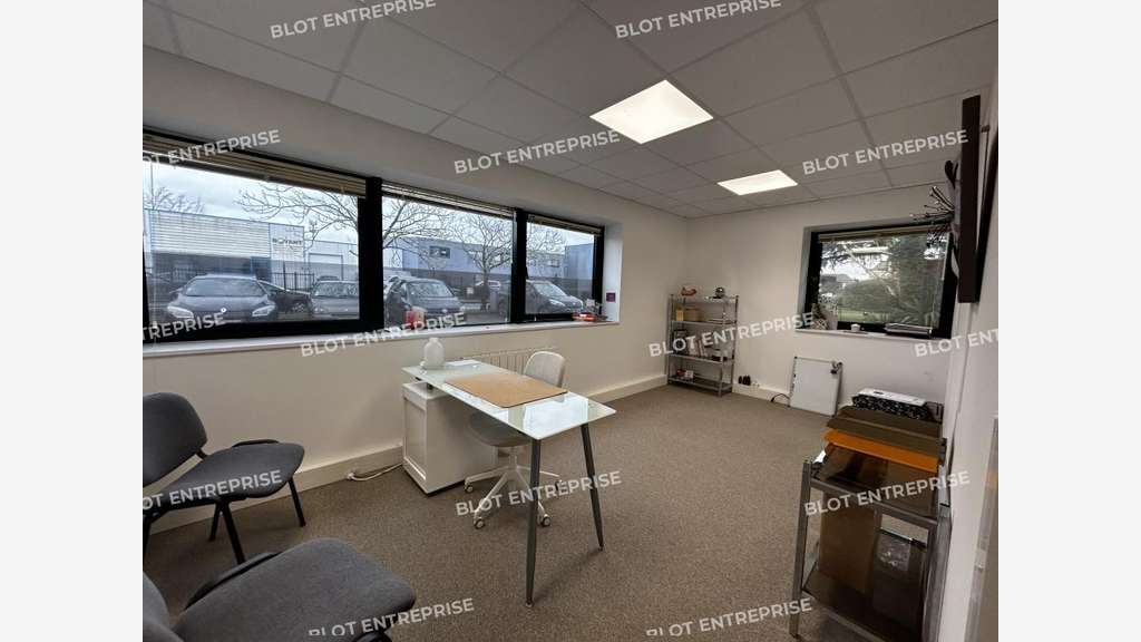 A louer bureaux 83m² à Sainte-Luce-sur-Loire
