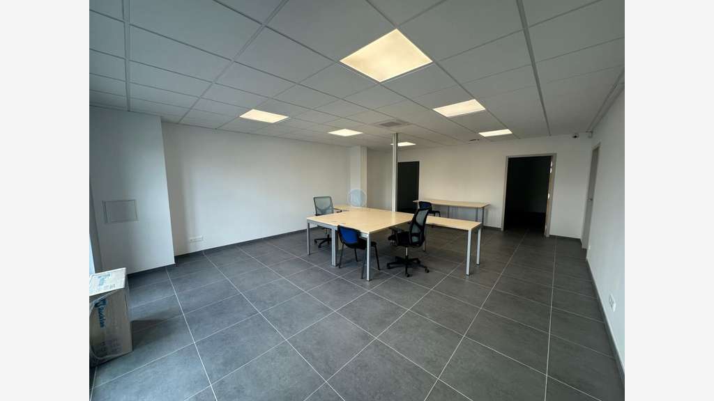 A louer bureaux 66m² à Saran pôle 45