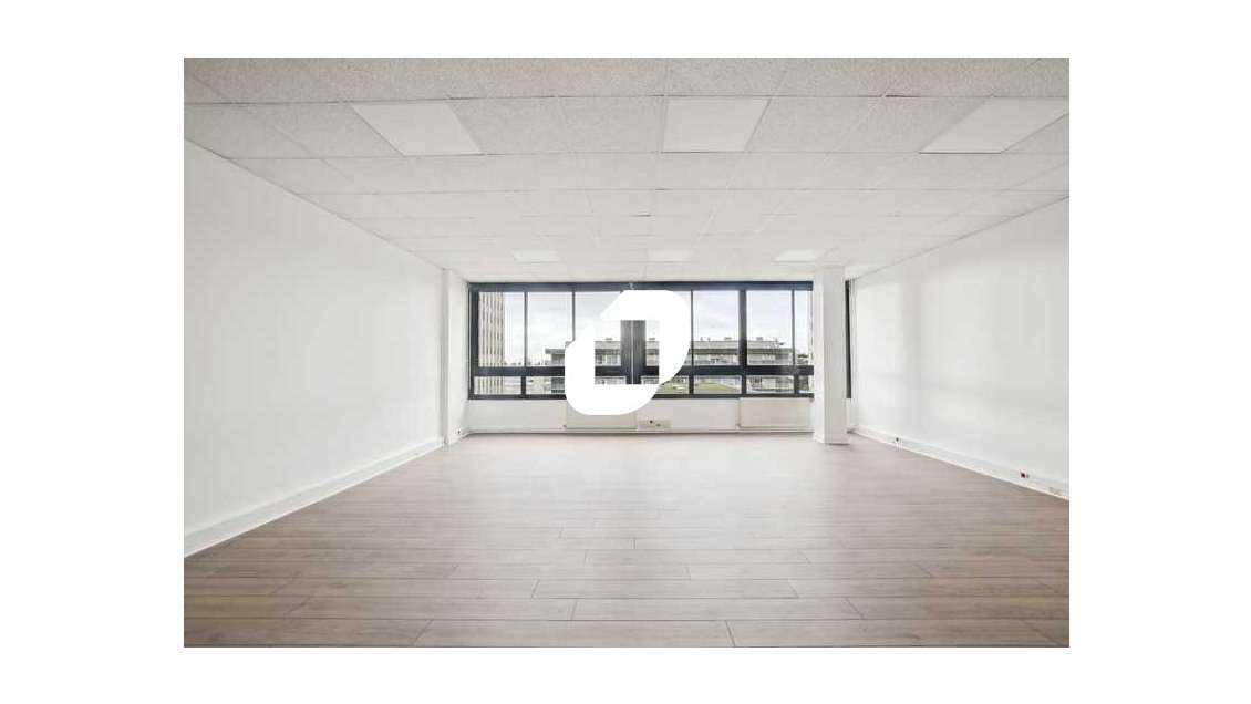 A louer Bureaux 366m² Sarcelles
