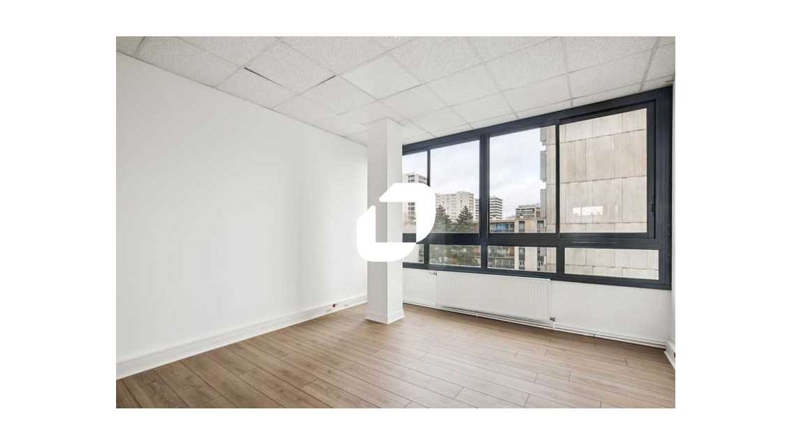A louer Bureaux 108m² Sarcelles