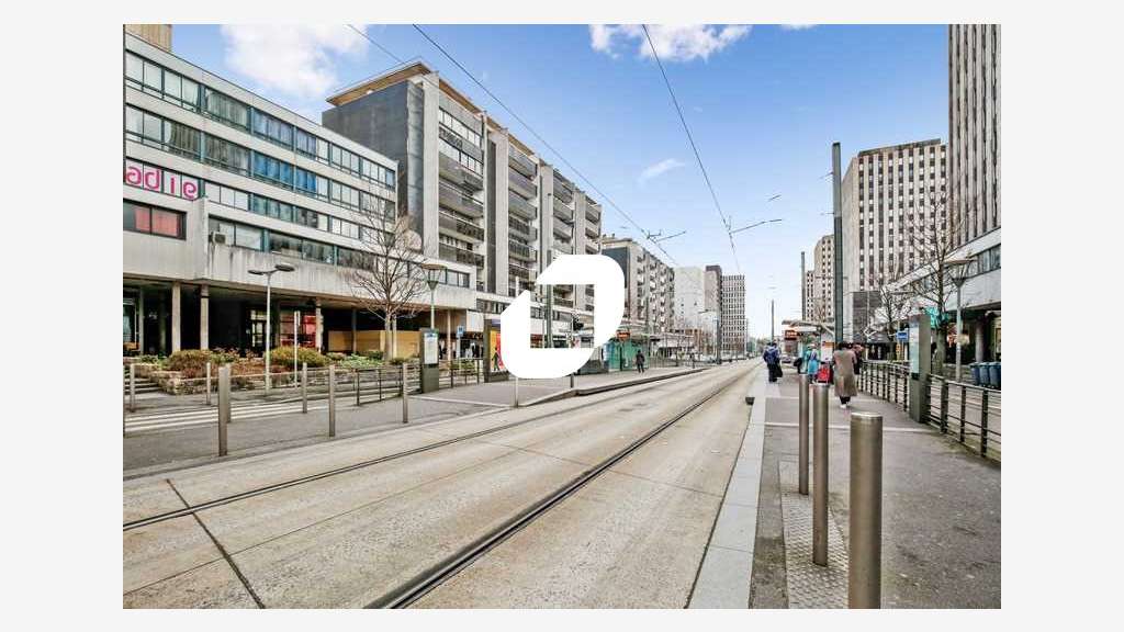 A louer Bureaux 112m² Sarcelles