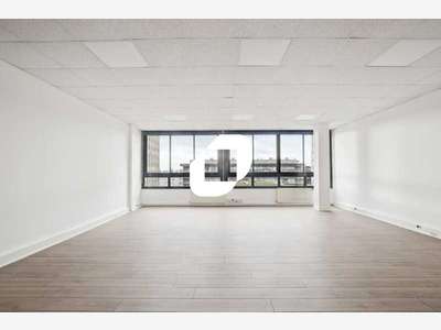 A louer Bureaux 366m² Sarcelles